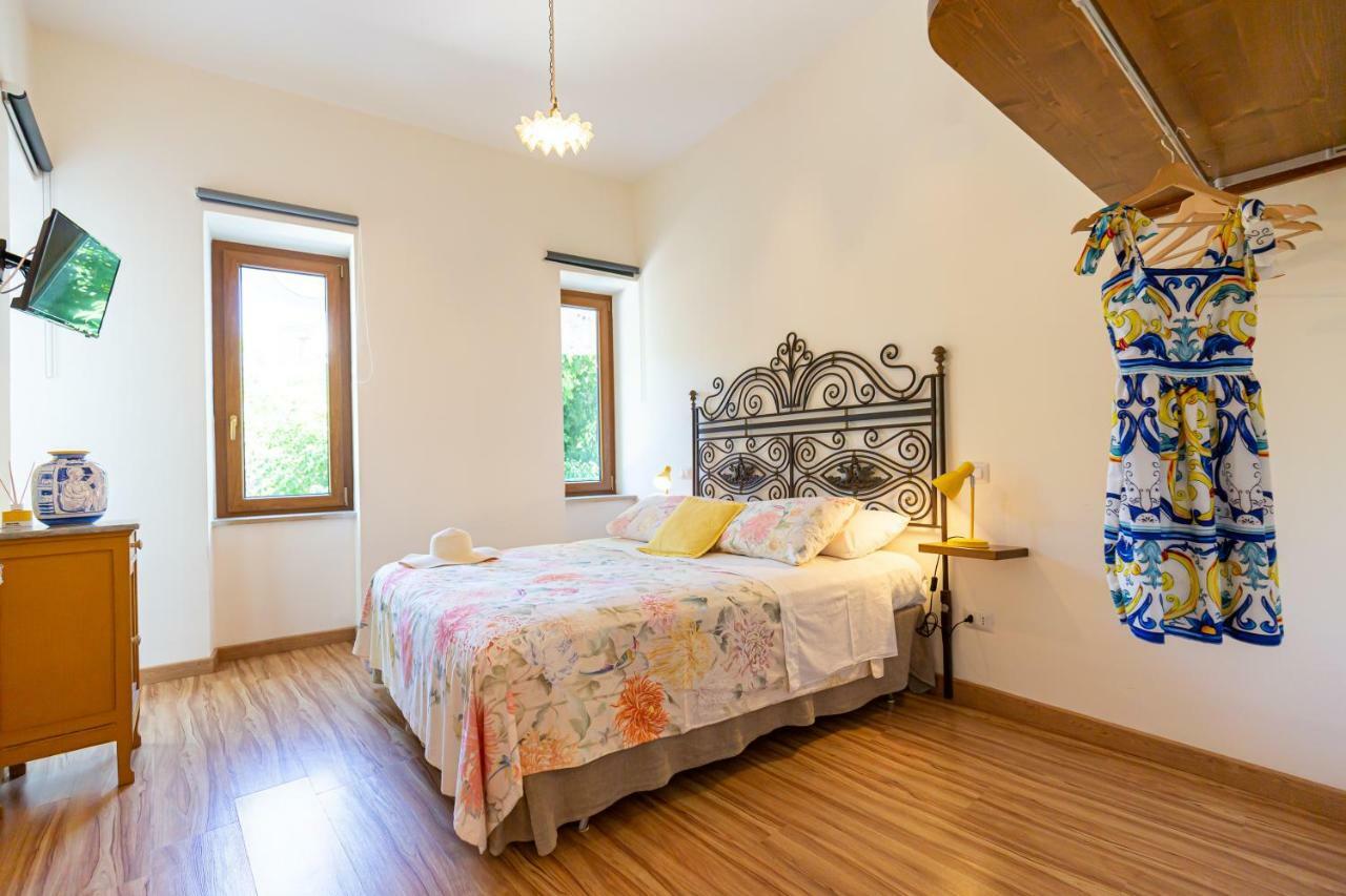 Villa La Quercia Meta Εξωτερικό φωτογραφία